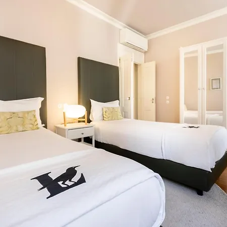 Chiado Camoes | Апартаменти *