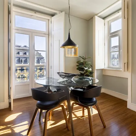 Apartamento Chiado Camoes | *